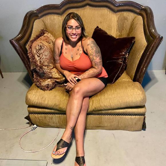 Meet your Posher, Carla - Picture 1 of 1